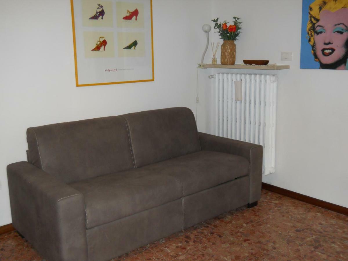 Lo Scoiattolo Bed & Breakfast Verona Luaran gambar