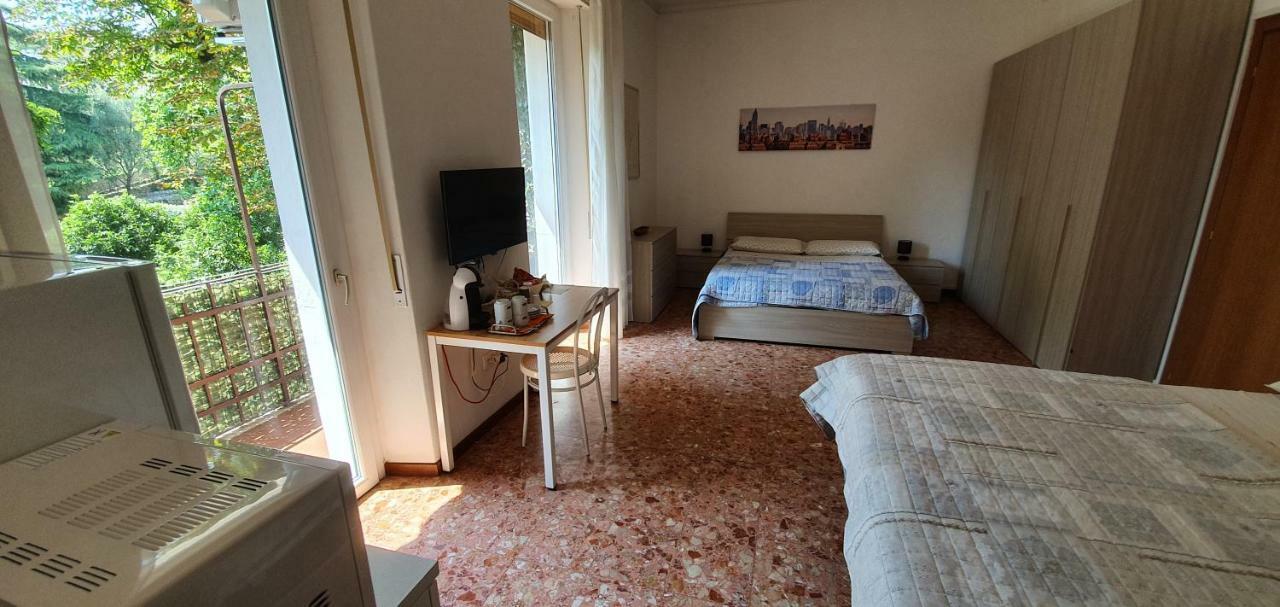 Lo Scoiattolo Bed & Breakfast Verona Luaran gambar