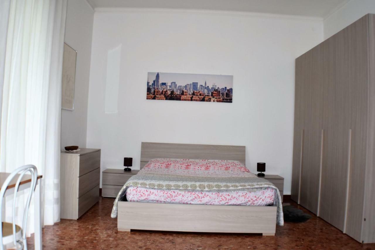 Lo Scoiattolo Bed & Breakfast Verona Luaran gambar